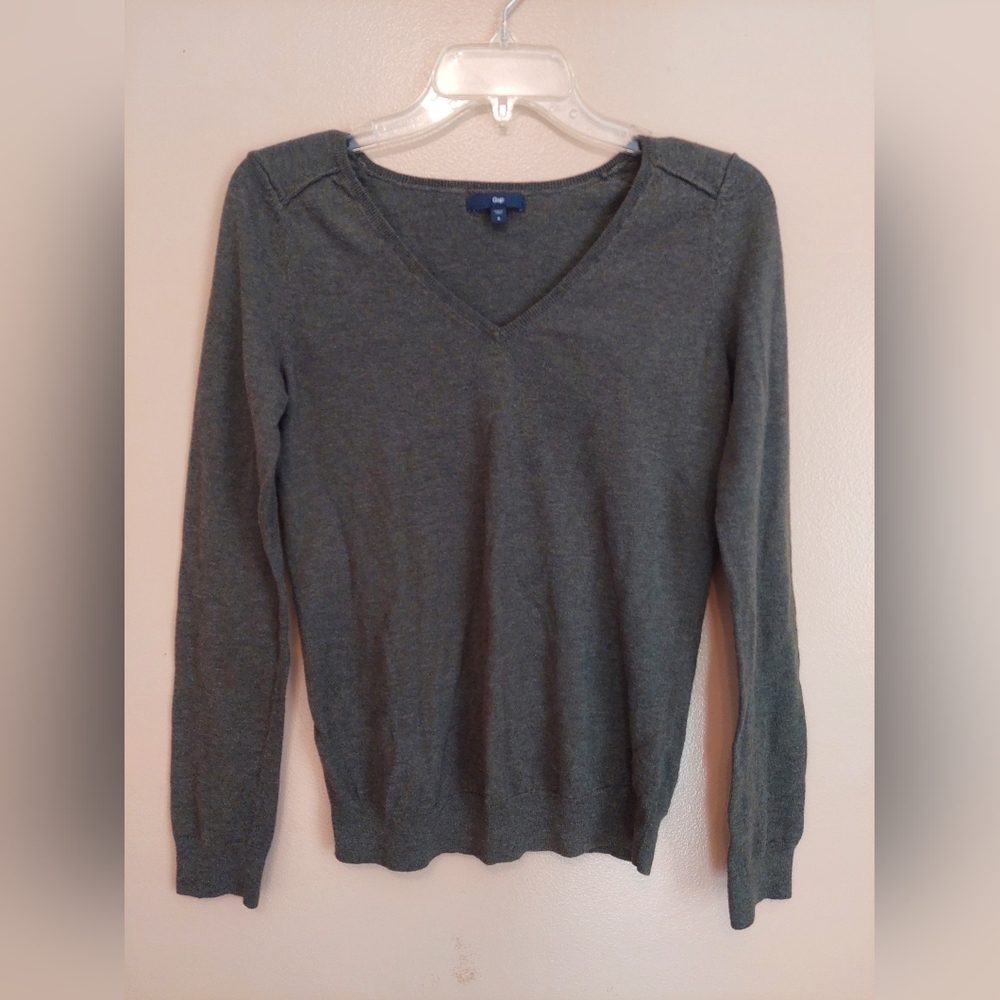GAP Dark Olive Green V-Neck Sweater Small